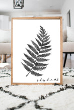 Load image into Gallery viewer, Black and White Fern Style 2